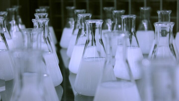 Redroot – Opinie, Działanie, Skład, Efekty Stosowania, Cena i Gdzie Kupić